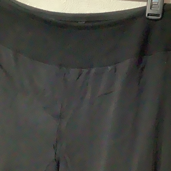 Guess Collection NWT - Sz M - Silk carpenter style wide leg flowy pants 2-layers - Picture 7 of 11